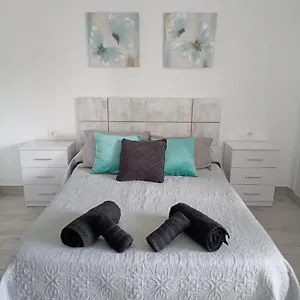 https://precioso-apartamento-residencial-piscina-jardines.es-andalucia.com